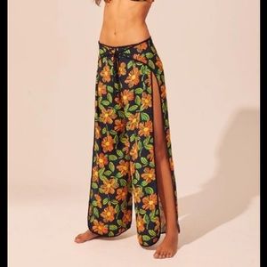 Solid&Striped wrap groovy Floral pants